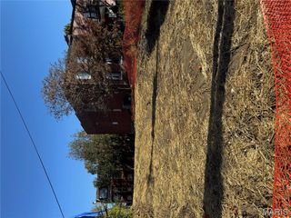 2409 10th Street, St Louis, MO 63104