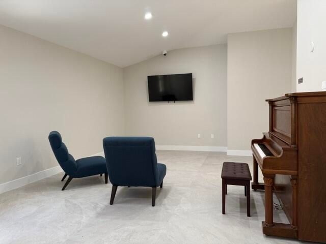 6900 SW 39th Street 308j, Davie, FL 33314