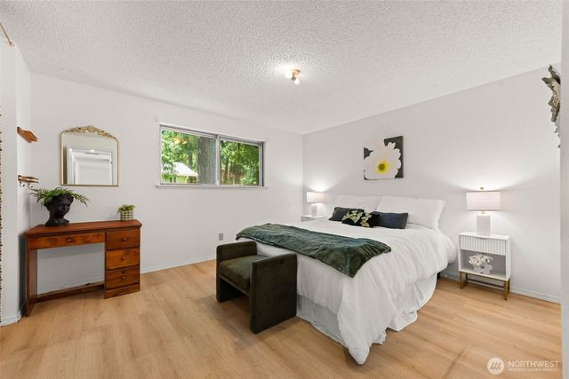 5708 78th Street E, Puyallup, WA 98371