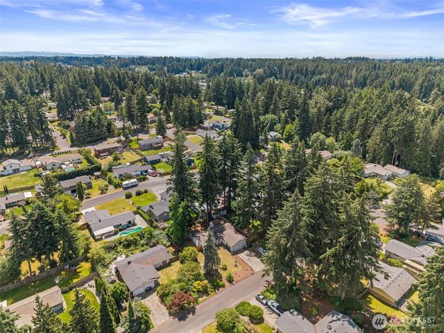 5708 78th Street E, Puyallup, WA 98371