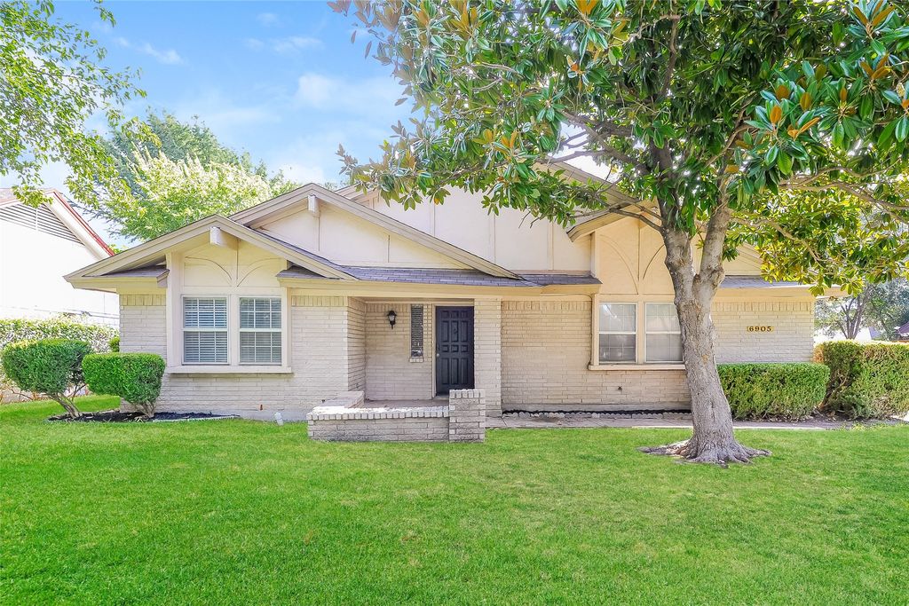 309 Willowstone Trail, Saginaw, TX 76179