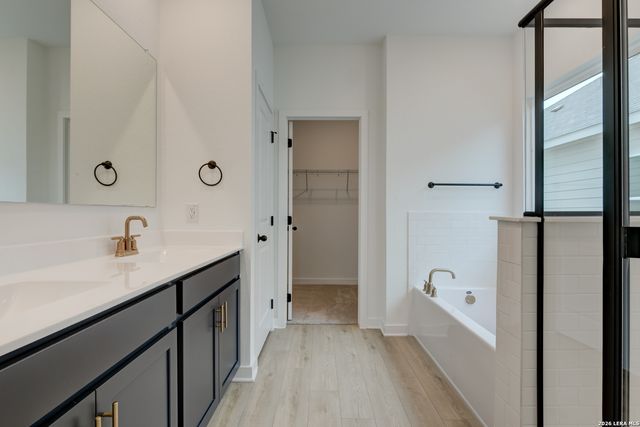 191 Peeps Ct., Adkins, TX 78101