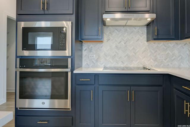 191 Peeps Ct., Adkins, TX 78101