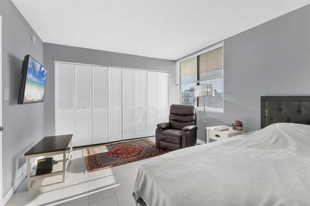 101 S GULFSTREAM AVENUE 15E, Sarasota, FL 34236