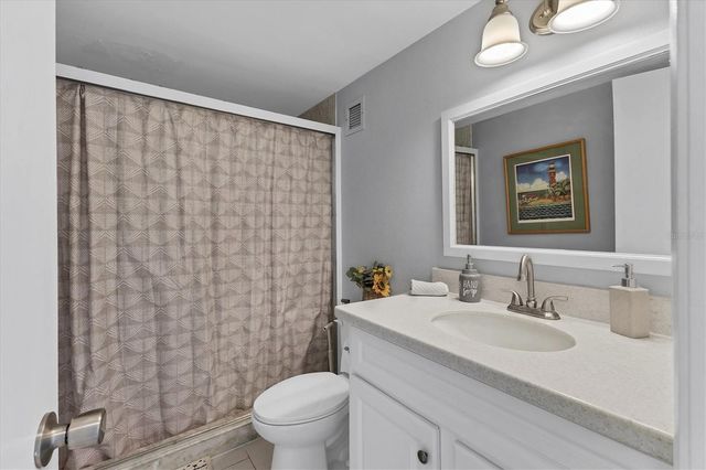 101 S GULFSTREAM AVENUE 15E, Sarasota, FL 34236