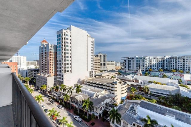 101 S GULFSTREAM AVENUE 15E, Sarasota, FL 34236