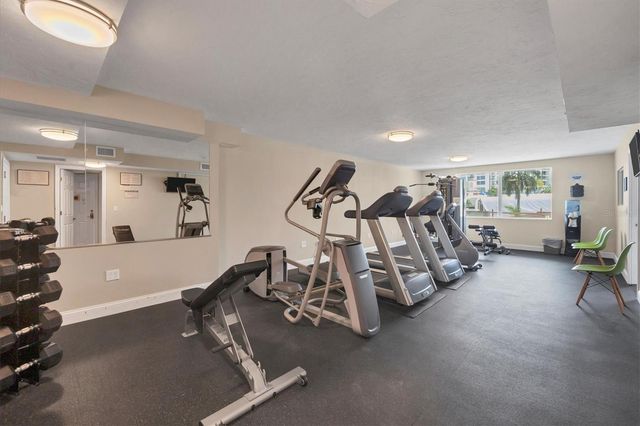 101 S GULFSTREAM AVENUE 15E, Sarasota, FL 34236