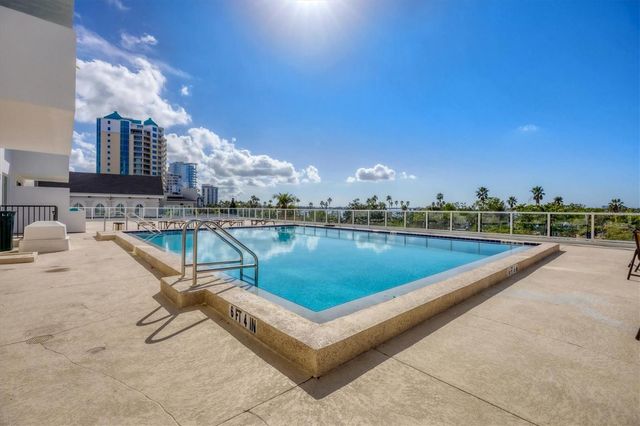 101 S GULFSTREAM AVENUE 15E, Sarasota, FL 34236