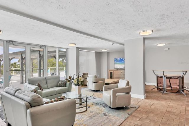 101 S GULFSTREAM AVENUE 15E, Sarasota, FL 34236