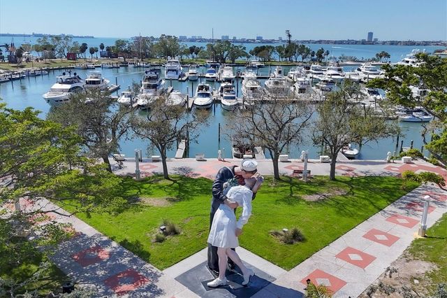 101 S GULFSTREAM AVENUE 15E, Sarasota, FL 34236