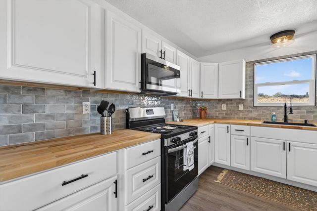 6707 Wills Way SW, Albuquerque, NM 87121