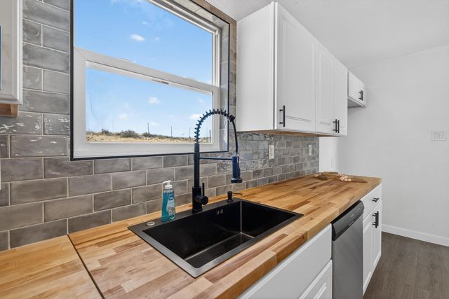 6707 Wills Way SW, Albuquerque, NM 87121