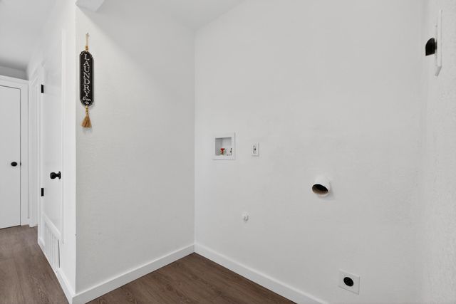 6707 Wills Way SW, Albuquerque, NM 87121