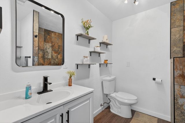 6707 Wills Way SW, Albuquerque, NM 87121