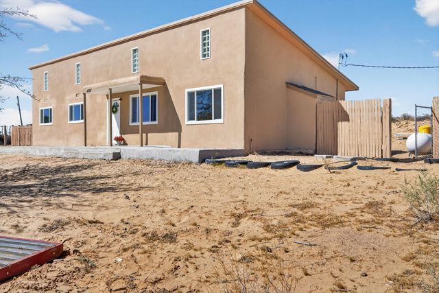 6707 Wills Way SW, Albuquerque, NM 87121