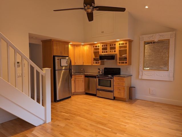 29 State Street 3rd floor, Newbury, MA 01950
