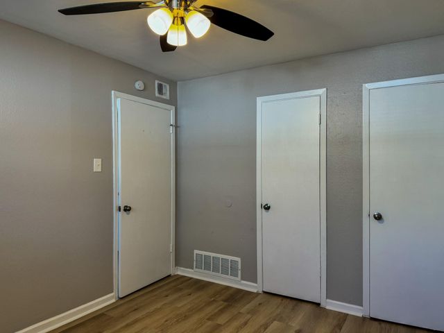 2102 5th Avenue N 5, Texas City, TX 77590