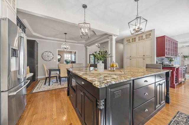 5 Wildebrook Rd, Medway, MA 02053