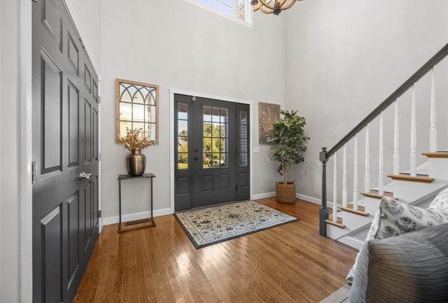 5 Wildebrook Rd, Medway, MA 02053