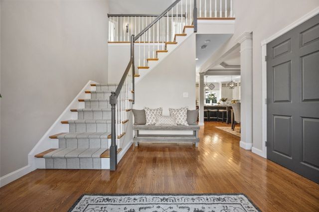 5 Wildebrook Rd, Medway, MA 02053