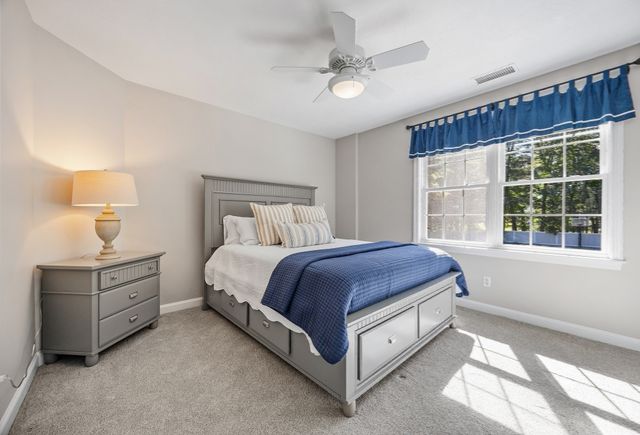 5 Wildebrook Rd, Medway, MA 02053