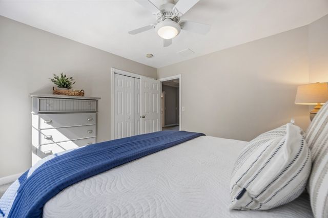 5 Wildebrook Rd, Medway, MA 02053