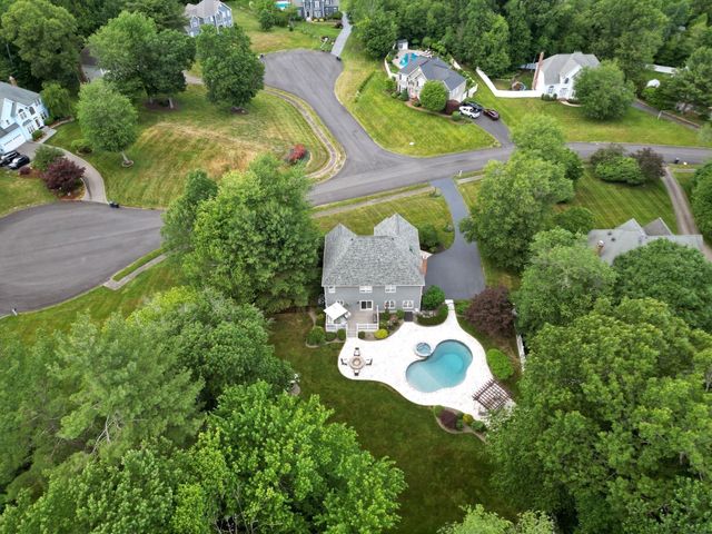 5 Wildebrook Rd, Medway, MA 02053