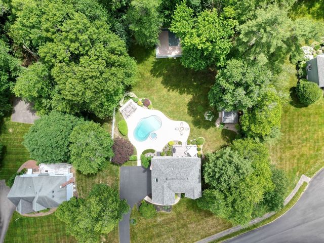 5 Wildebrook Rd, Medway, MA 02053