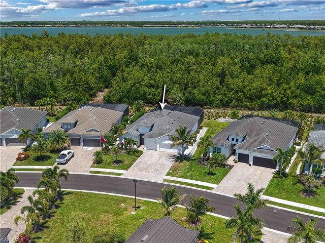 14421 Blue Bay CIR, Fort Myers, FL 33913