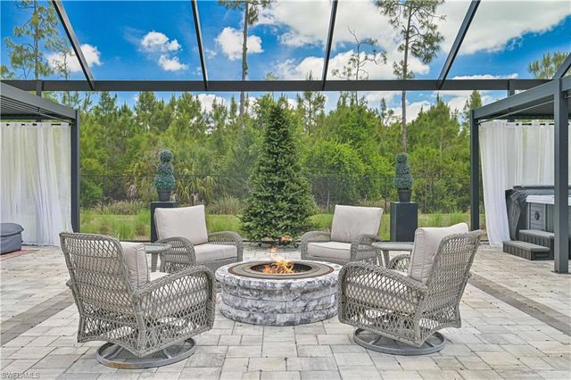 14421 Blue Bay CIR, Fort Myers, FL 33913