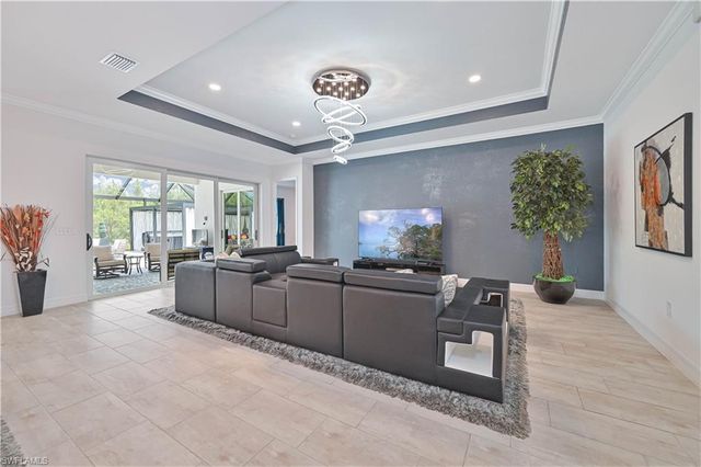 14421 Blue Bay CIR, Fort Myers, FL 33913
