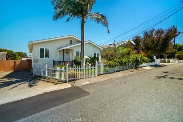 1108 Palm Lane, Redondo Beach, CA 90278