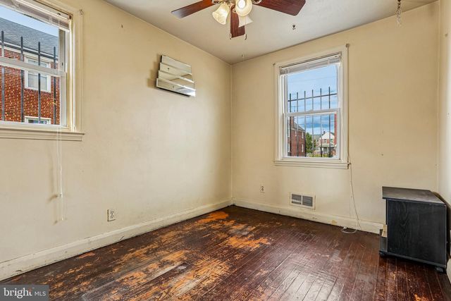 3748 RAVENWOOD AVE, Baltimore, MD 21213
