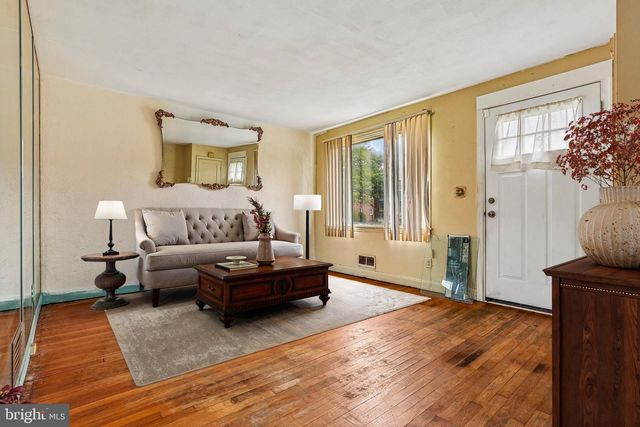 3748 RAVENWOOD AVE, Baltimore, MD 21213