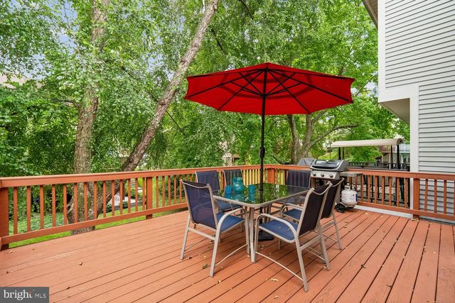 6937 COPPERBEND LN, Baltimore, MD 21209