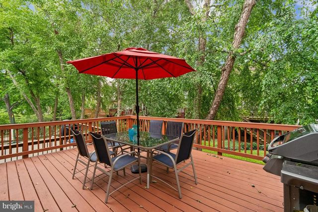 6937 COPPERBEND LN, Baltimore, MD 21209