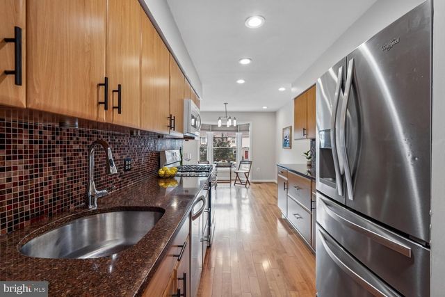 6937 COPPERBEND LN, Baltimore, MD 21209