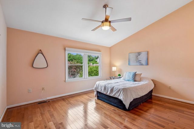 6937 COPPERBEND LN, Baltimore, MD 21209