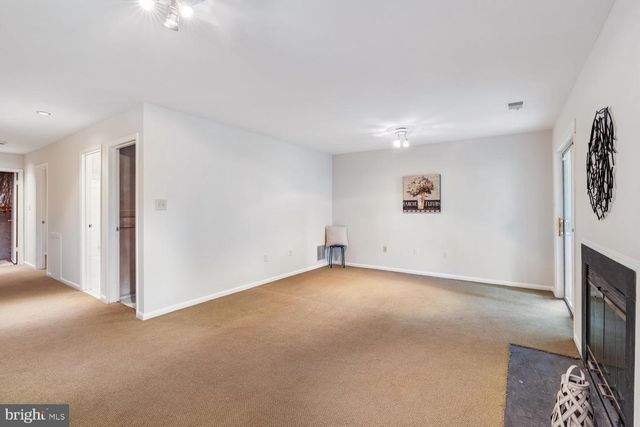 6937 COPPERBEND LN, Baltimore, MD 21209
