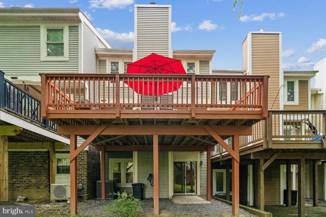 6937 COPPERBEND LN, Baltimore, MD 21209