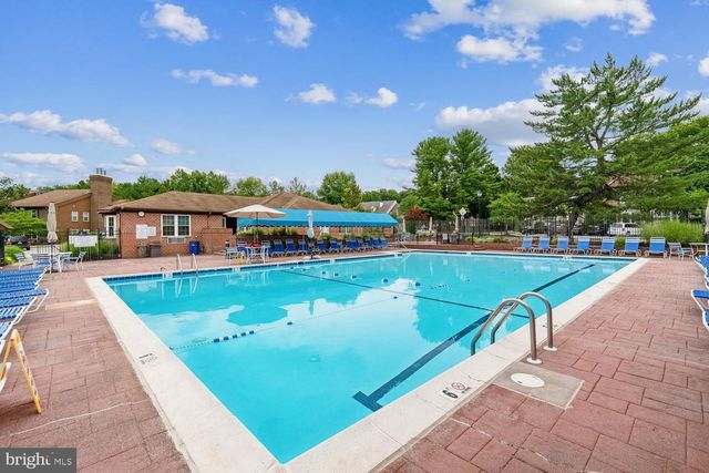 6937 COPPERBEND LN, Baltimore, MD 21209