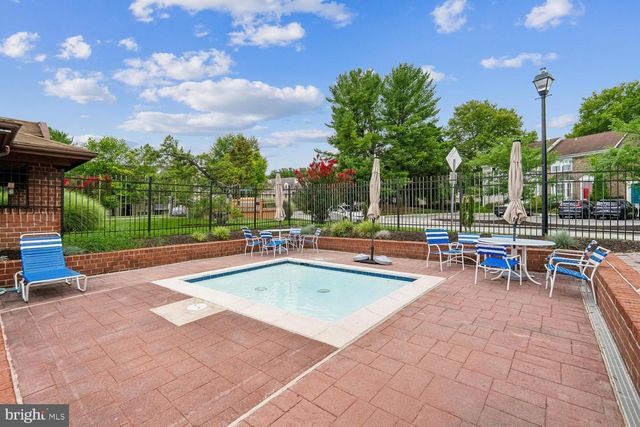 6937 COPPERBEND LN, Baltimore, MD 21209