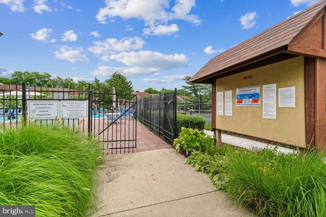 6937 COPPERBEND LN, Baltimore, MD 21209
