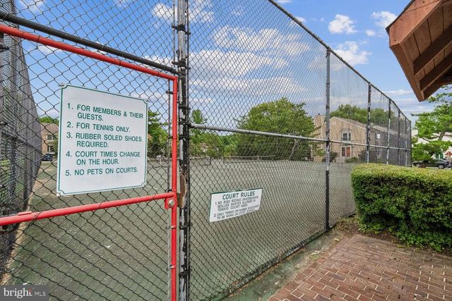 6937 COPPERBEND LN, Baltimore, MD 21209