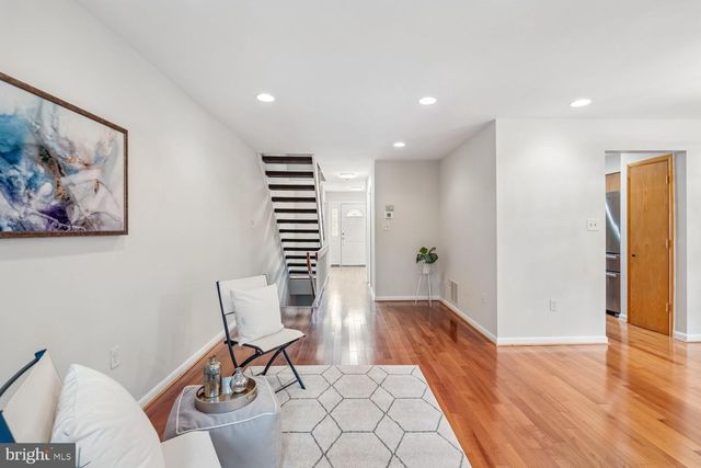 6937 COPPERBEND LN, Baltimore, MD 21209