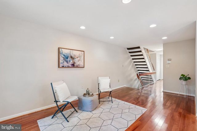 6937 COPPERBEND LN, Baltimore, MD 21209