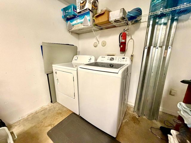 330 Crestwood Circle N 202, Royal Palm Beach, FL 33411