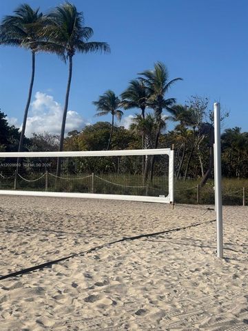 7928 Harding Ave 2, Miami Beach, FL 33141