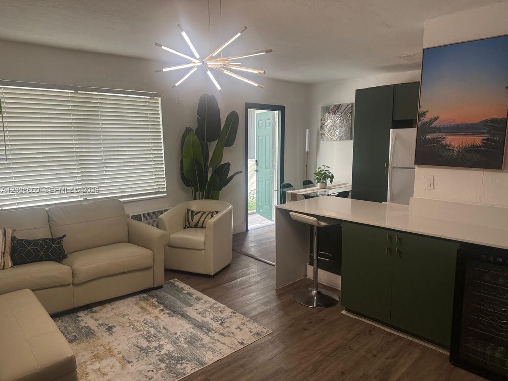 7928 Harding Ave 2, Miami Beach, FL 33141