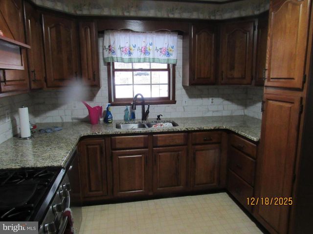 211 GARDENIA LN, Philipsburg, PA 16866